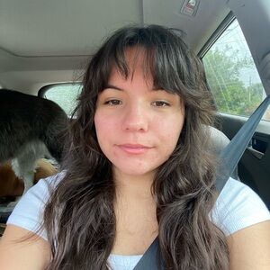 Meet your Posher, Emily